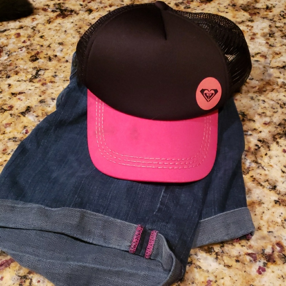 Roxy hat !